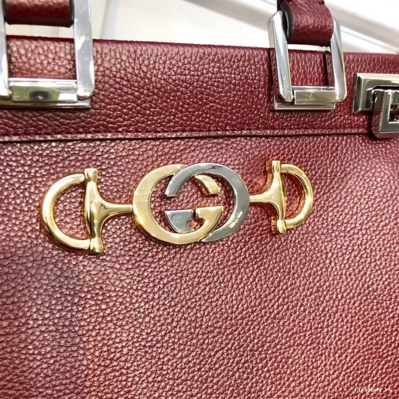 First bag ru Gucci top leather handle small bag Zumi grainy 0807